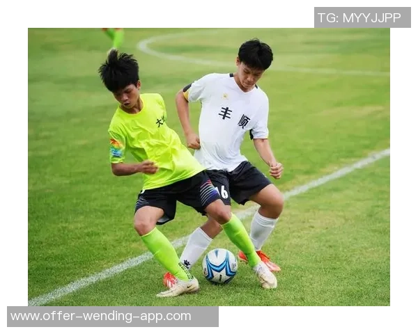 热爱足球的你来加入我们成为专业足球写手，共同分享精彩赛事与球迷故事